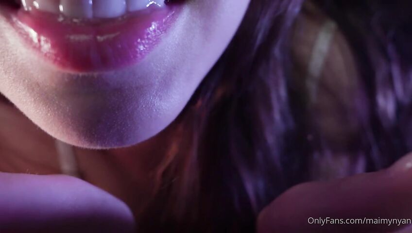 Maimy ASMR Rubbing Pussy Through Panties Casual Lil Video A1fg