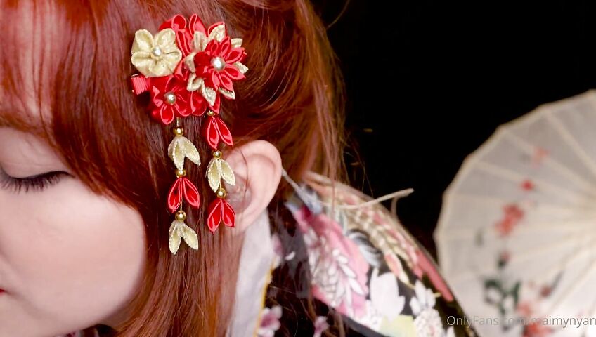 Maimy ASMR Sexy Hand Massage Parlor