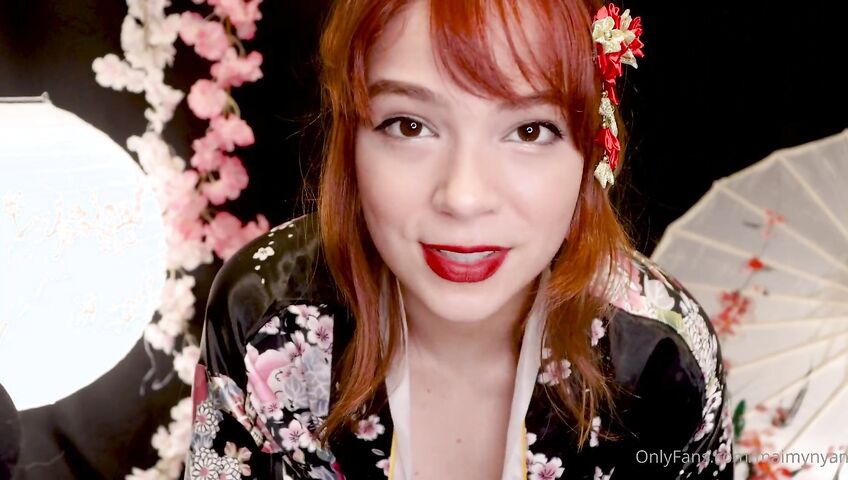 Maimy ASMR Sexy Hand Massage Parlor