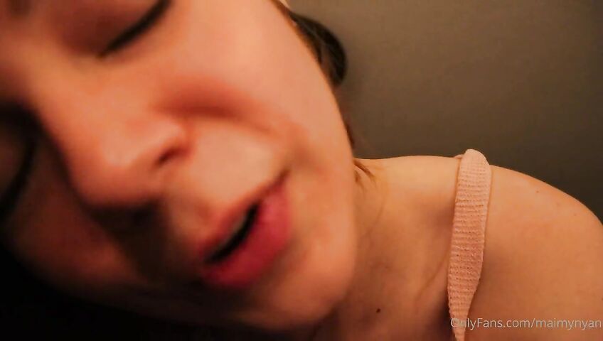 Maimy ASMR Topless Close Up Tits