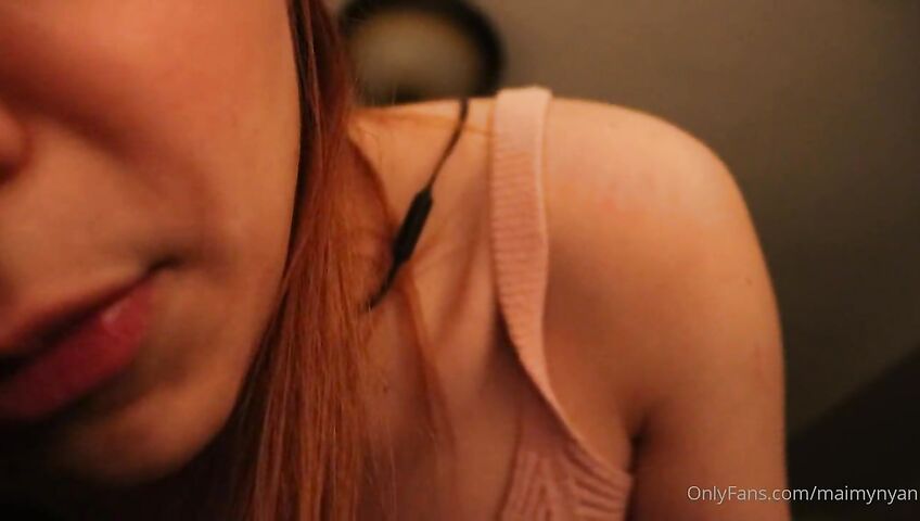 Maimy ASMR Topless Close Up Tits