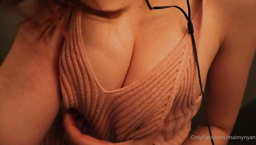 Maimy ASMR Topless Close Up Tits