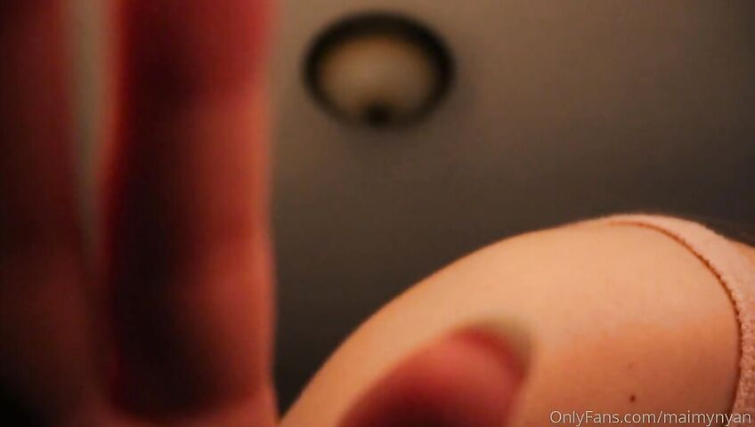 Maimy ASMR Topless Close Up Tits