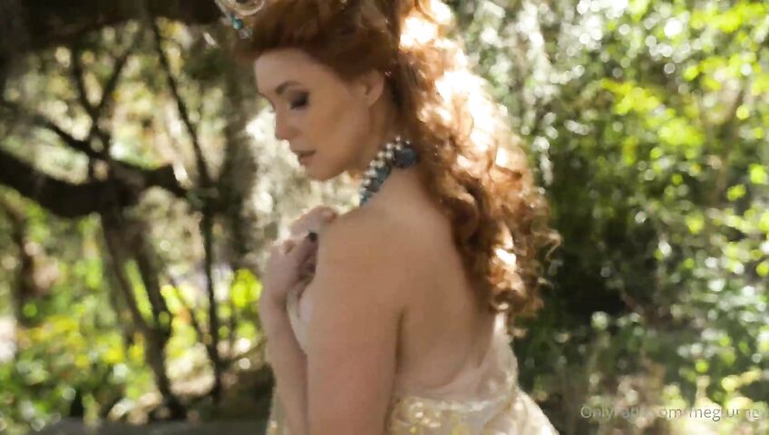 Meg Turney Nude Anna Henrietta Cosplay