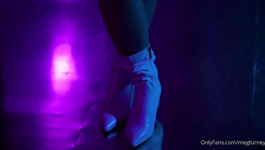 Meg Turneys Faye Valentine Nude Cosplay