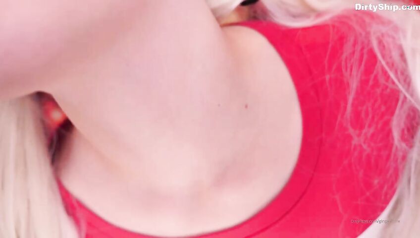 Megan Ginger ASMR Harley Quinn Puts A Smile On Jokers Face