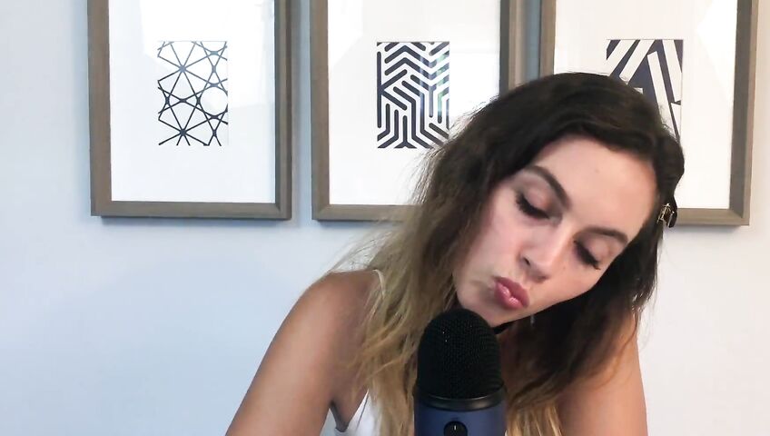 Miss Bell ASMR Kisses