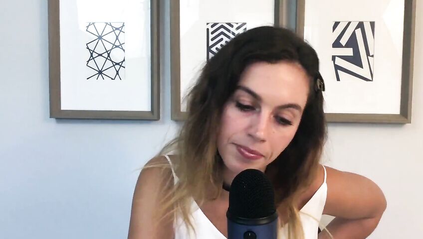 Miss Bell ASMR Kisses