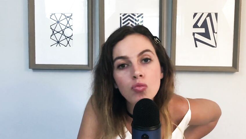 Miss Bell ASMR Kisses