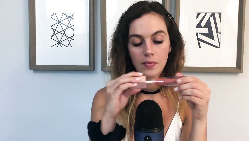 Miss Bell ASMR Kisses