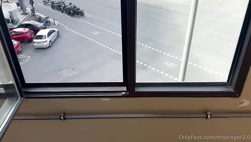 Miss Rager Freaky Lil Mama Balcony Blowjob