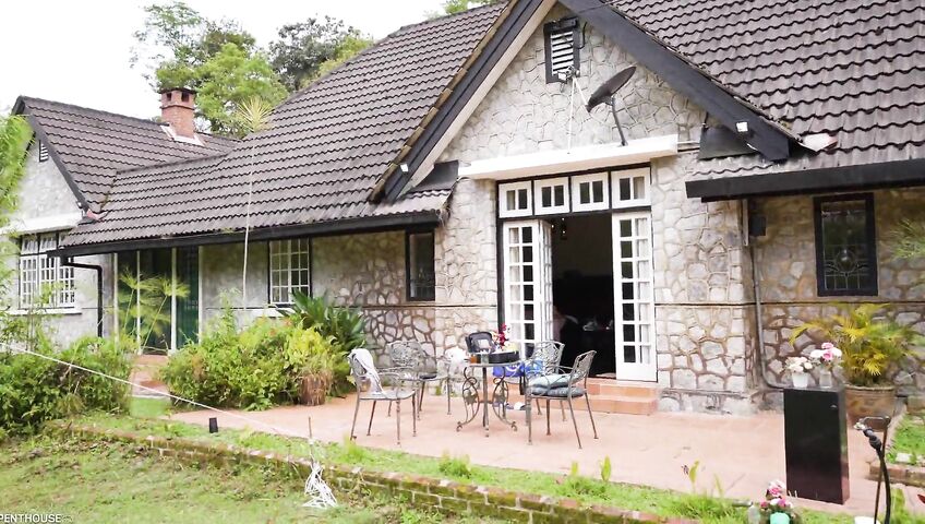 Ms Puiyi Nude Outdoor Photoshoot Cdef