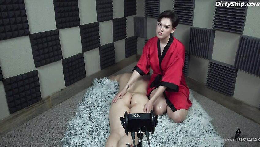 Muna ASMR Nude Ass Massage Onlyfans 3a