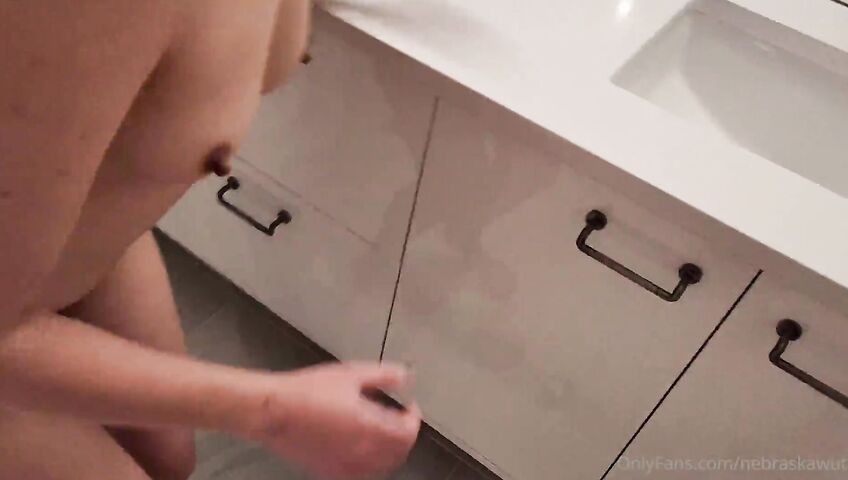 Nebraskawut Nude Bathroom Fuck Facial 3cdef