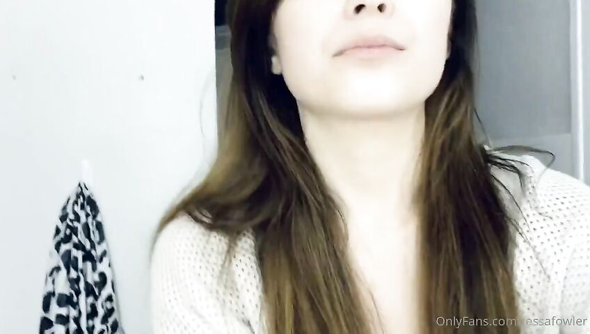 Onlyfans Tessa Fowler Topless Dildo Try On Leaked Video 2as