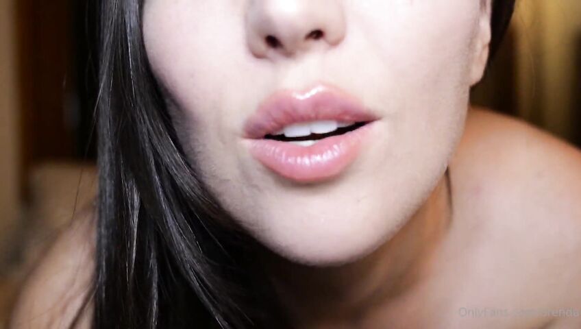 Orenda ASMR Close Up Kisses