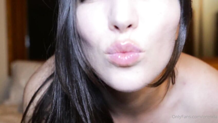 Orenda ASMR Close Up Kisses
