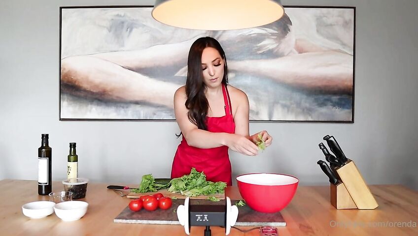 Orenda ASMR Cooking Time Onlyfans Video 1