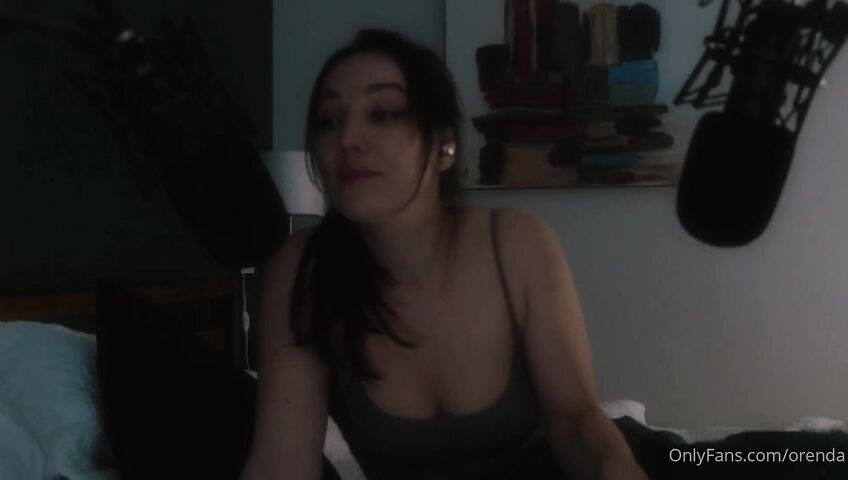 Orenda ASMR Nude Bed Roleplay