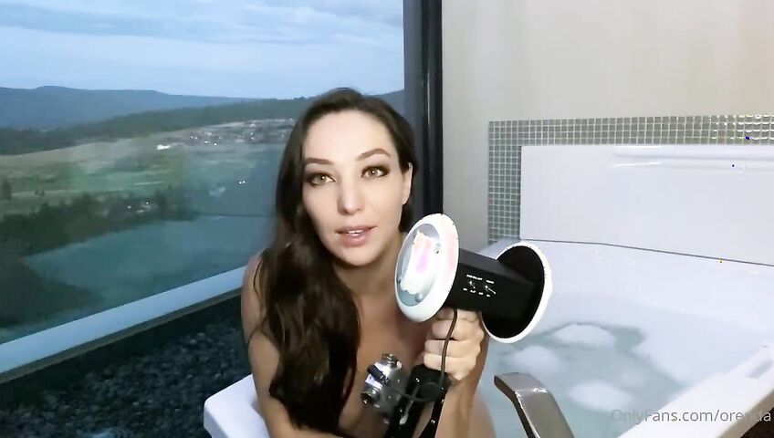 Orenda ASMR Relaxing In Bath Tub Onlyfans