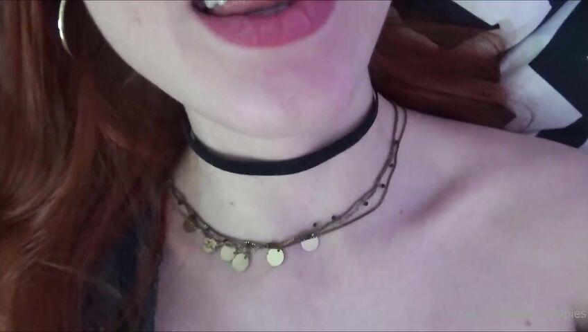 Peas And Pies Fingering Through Lingerie