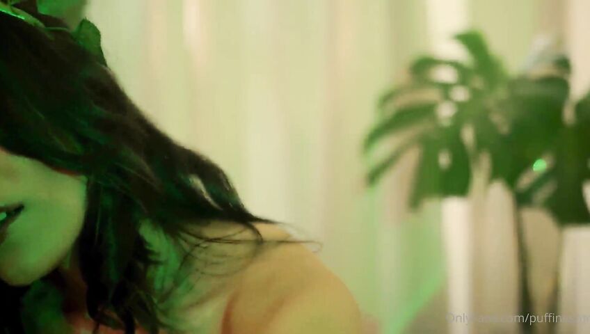 Puffin ASMR Poison Ivys New Toy Onlyfans 3ghijklm