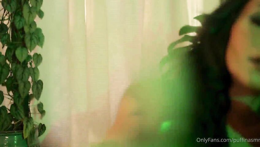 Puffin ASMR Poison Ivys New Toy Onlyfans 3ghijklm