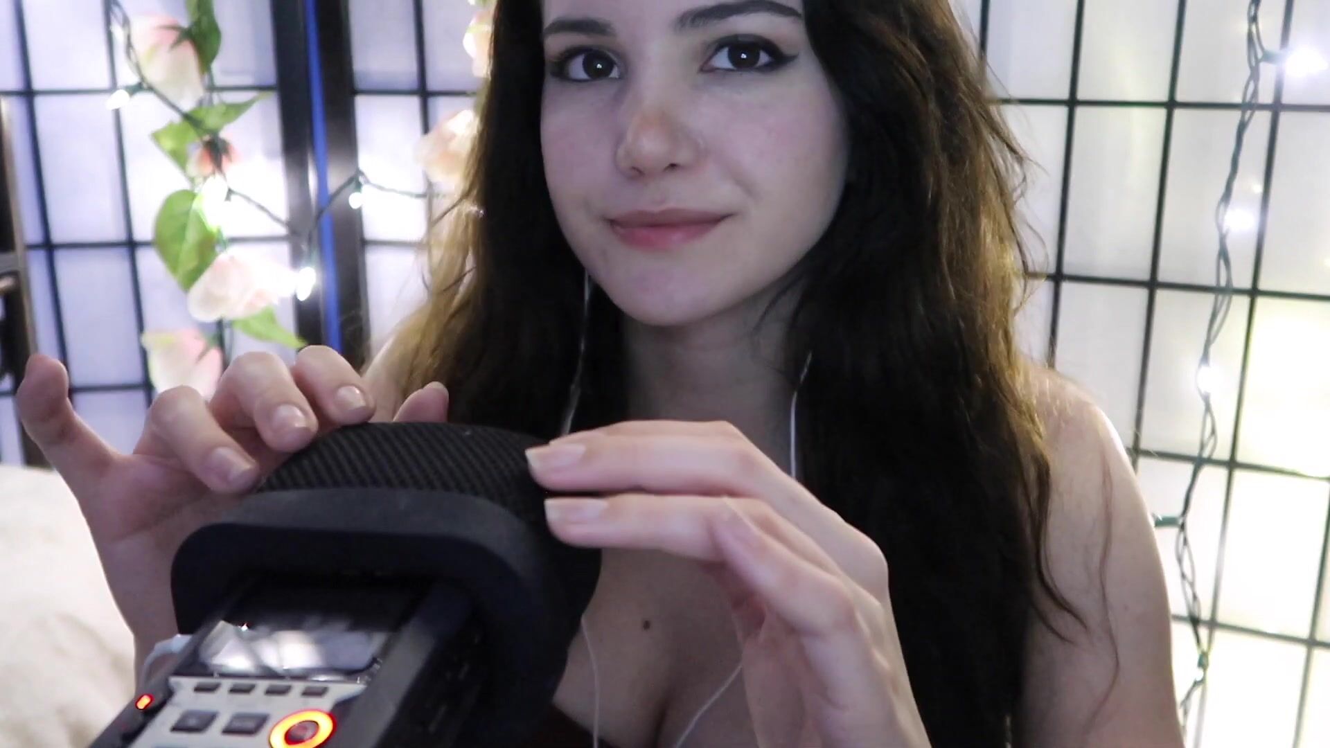 Jinx ASMR - September 10 Minute ASMR Video