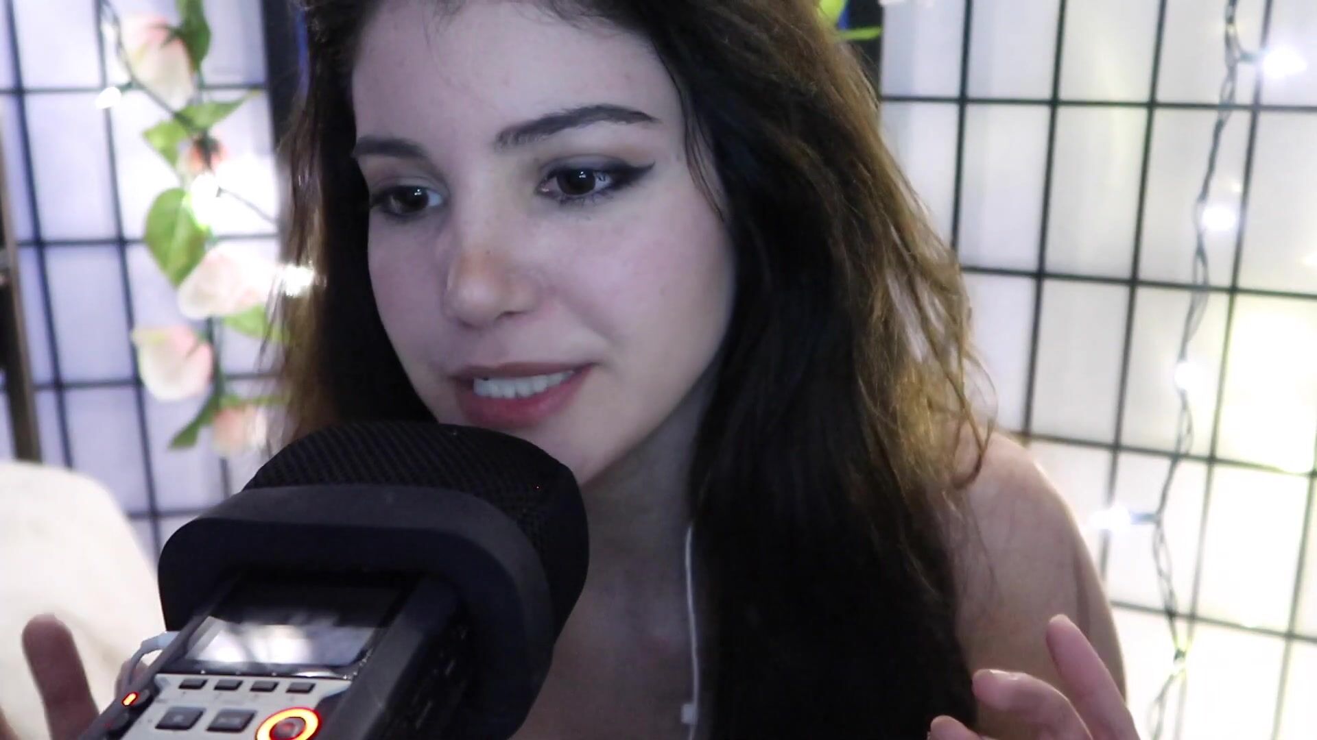 Jinx ASMR - September 15 Minute ASMR Video