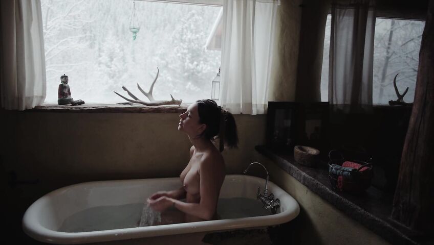 Rachel Cook Nude Bathtub Onlyfans Ijklm