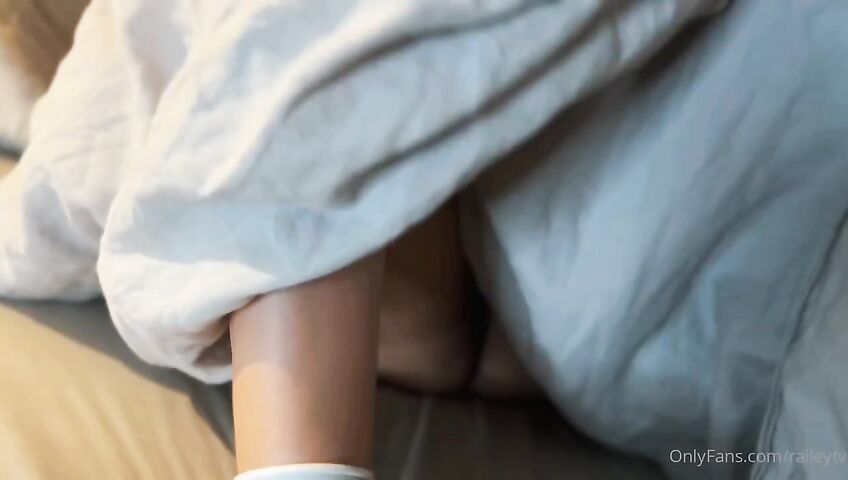 Railey Diesel Nude Morning Masturbation 2a