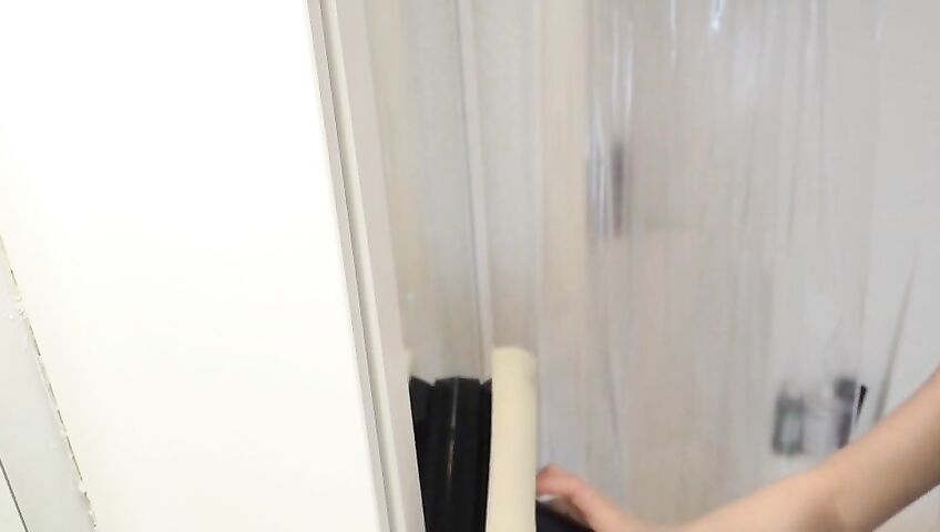 Rose Kelly House Maid Ass Tease