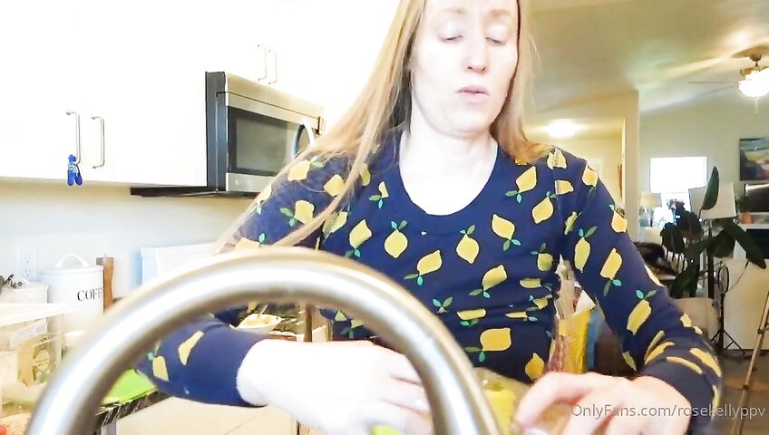 Rose Kelly Kitchen Nipple Tease