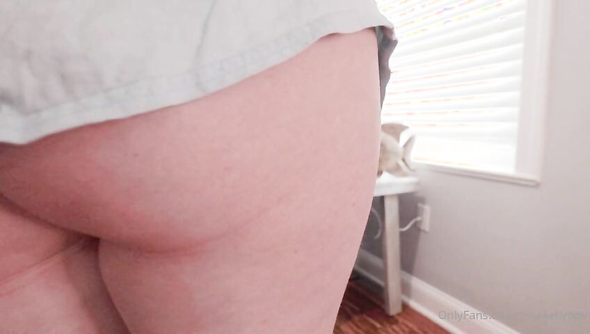 Rose Kelly Laundry Time