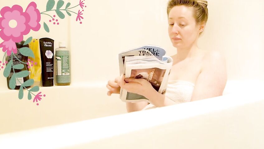 Rose Kelly Nude Bath Time Relaxation