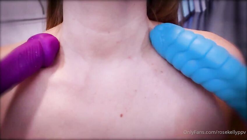 Rose Kelly Nude Double Dildo Masturbation