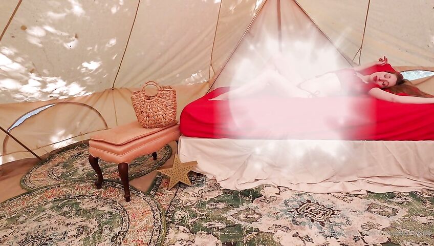 Rose Kelly Pussy Dildo Masturbation