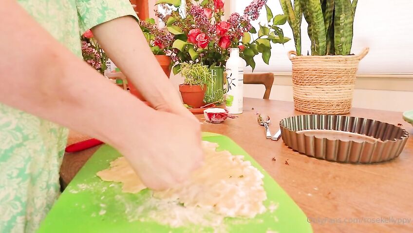 Rose Kelly Pussy Eating Close Up PPV