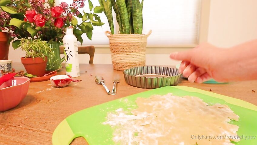 Rose Kelly Pussy Eating Close Up PPV