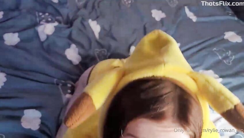 Rylie Rowan Pikachu Cosplay Facial Sex Tapess