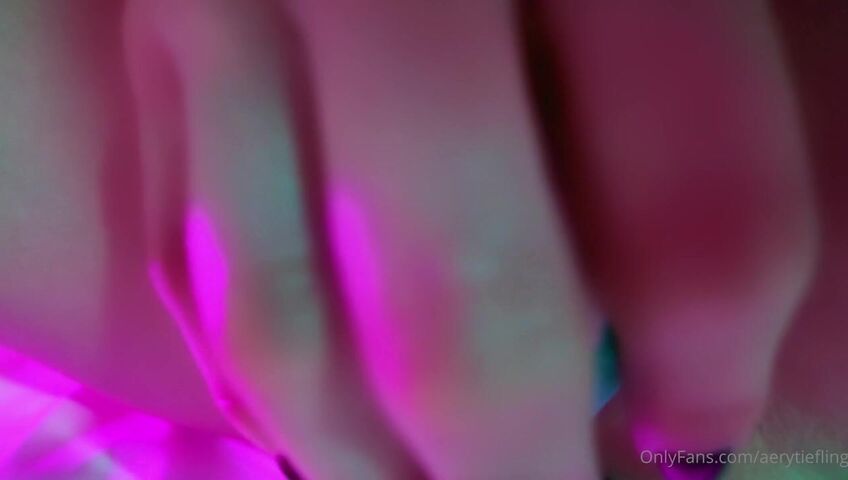 Aery Tiefling - Solo with Vibrator