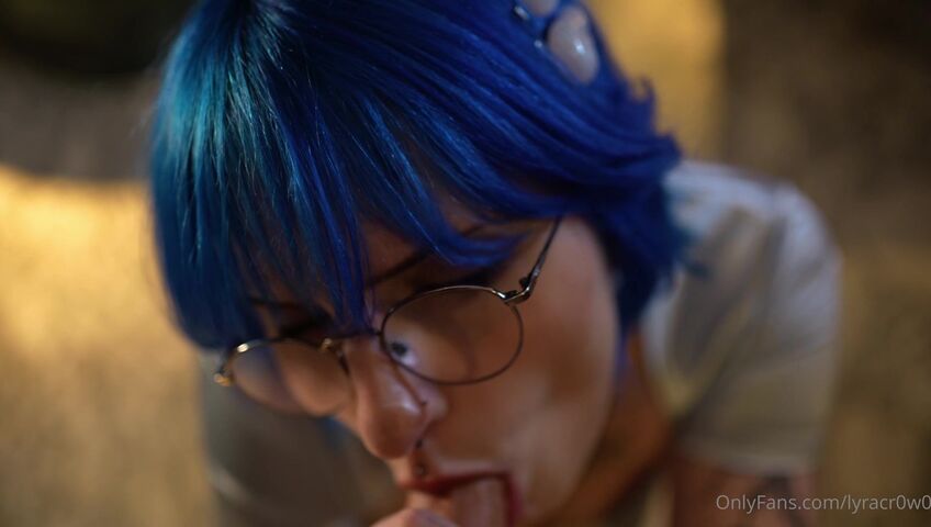 Lyracr0w0 - POV CLOSE UP BLOWJOB