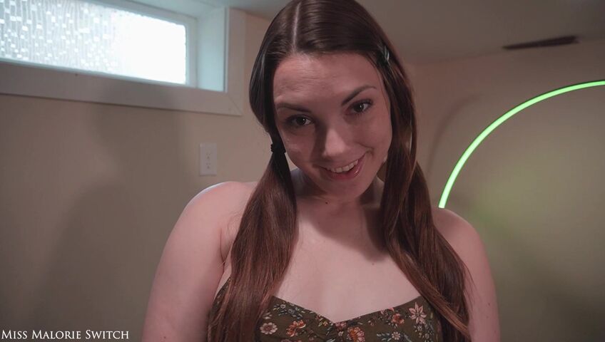 Miss Malorie Switch - GFE For Unaware Cucks