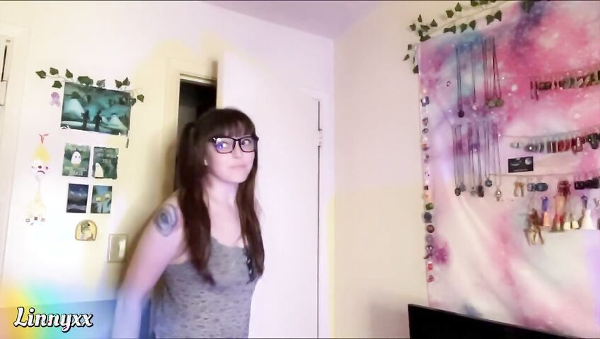 Linnyxx – Family Legacy: A Taboo Breeding Tradition