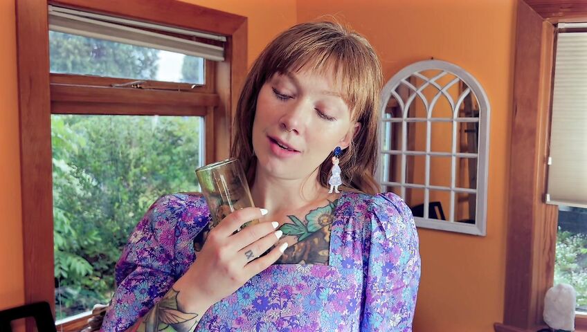 GoAskAlex - encouraging MILF wants your load - POV