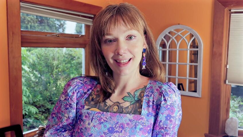 GoAskAlex - encouraging MILF wants your load - POV