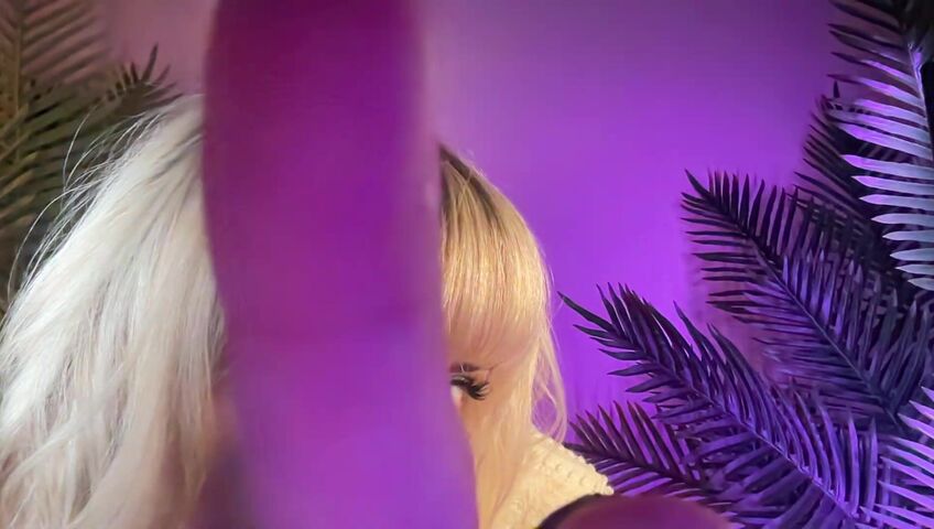 Emma's Myspace - 27 March 2026 - Testing ASMR Triggers on You