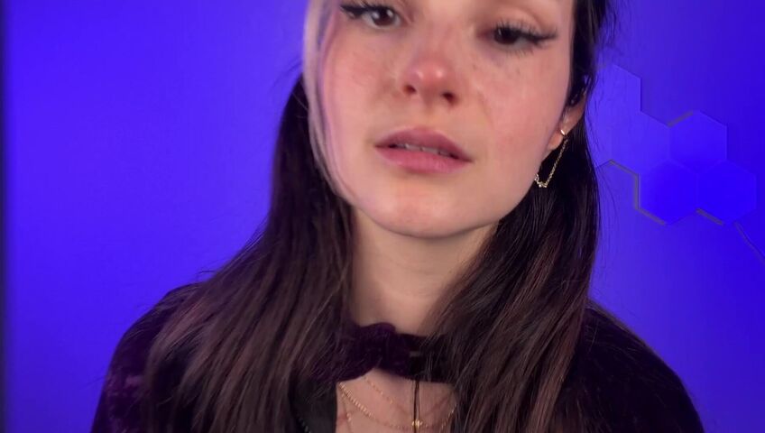 Busy B ASMR - 27 March 2026 - New Exclusive - Raven Lens Licking & Kisses