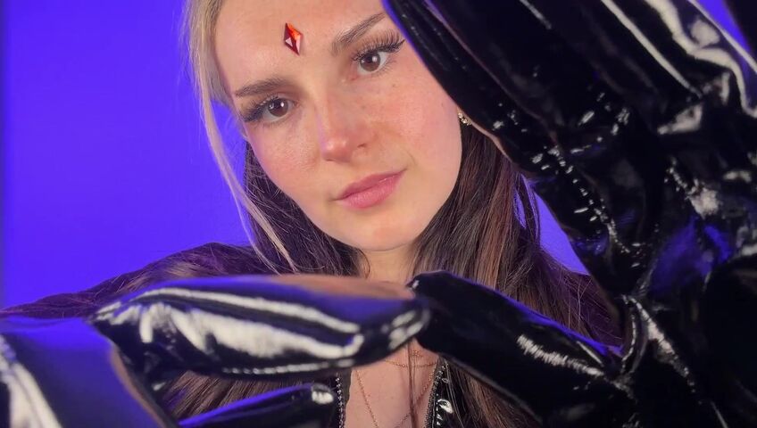 Busy B ASMR - 27 March 2026 - New Exclusive - Raven Lens Licking & Kisses