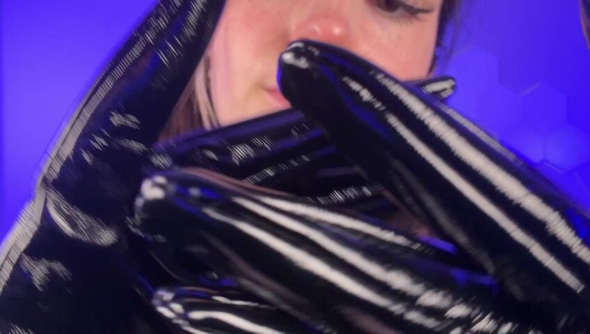 Busy B ASMR - 27 March 2026 - New Exclusive - Raven Lens Licking & Kisses